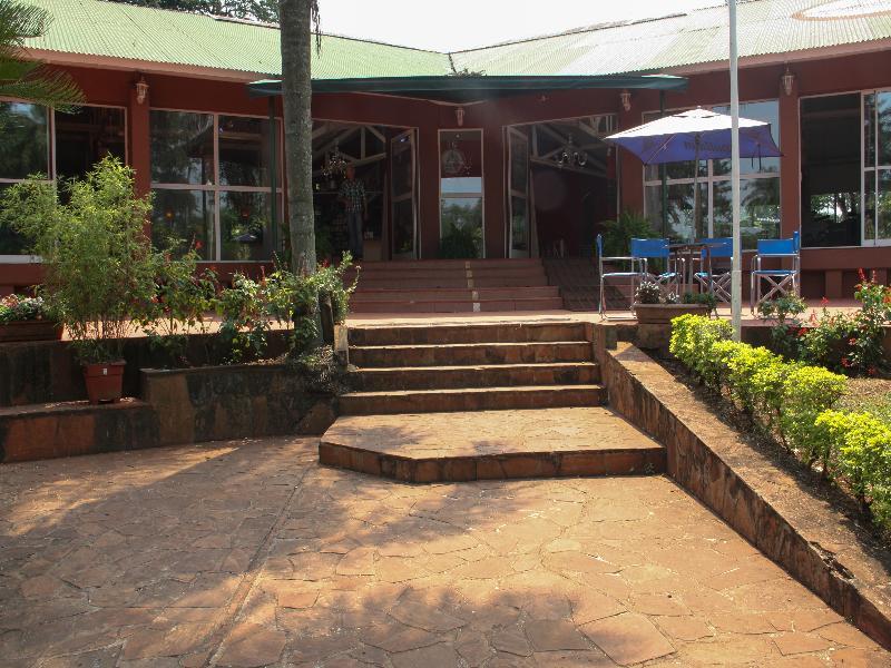 Iguazu Inn Hostel Puerto Iguazu Ngoại thất bức ảnh